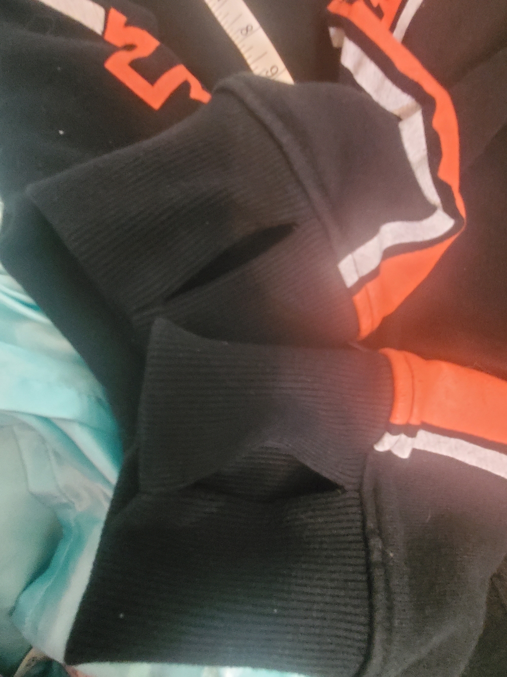 Harley-Davidson Women's Black Hoodie with Orange Sleeve Stripes ,Thumb Holes XL - Picture 6 of 8